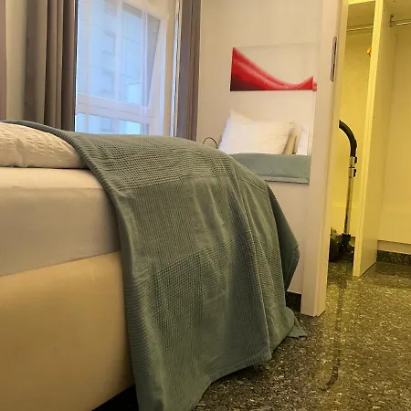 Wohnung Mit Dachterrasse Mörfelden-Walldorf Exterior foto