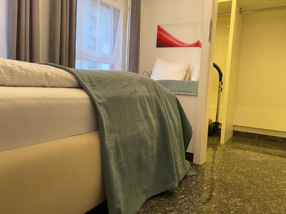 Mit Dachterrasse Apartment Mörfelden-Walldorf